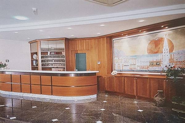 Hotel Stella Maris Градо Экстерьер фото