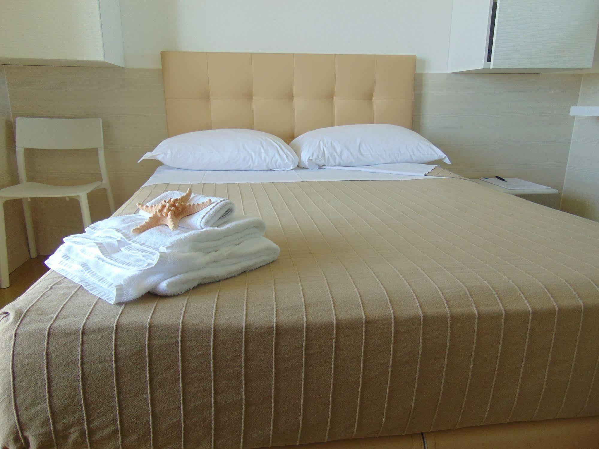 Hotel Stella Maris Градо Экстерьер фото
