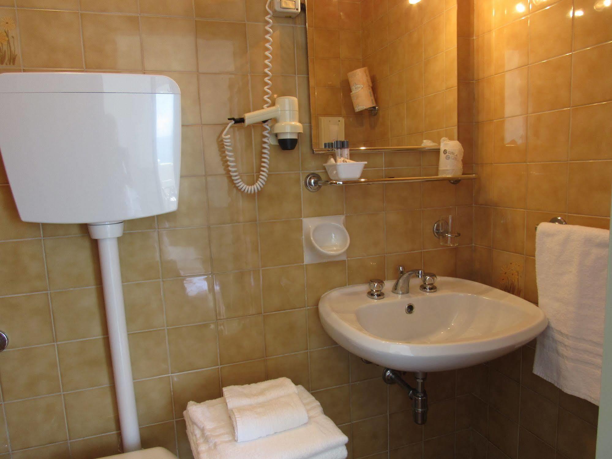 Hotel Stella Maris Градо Экстерьер фото