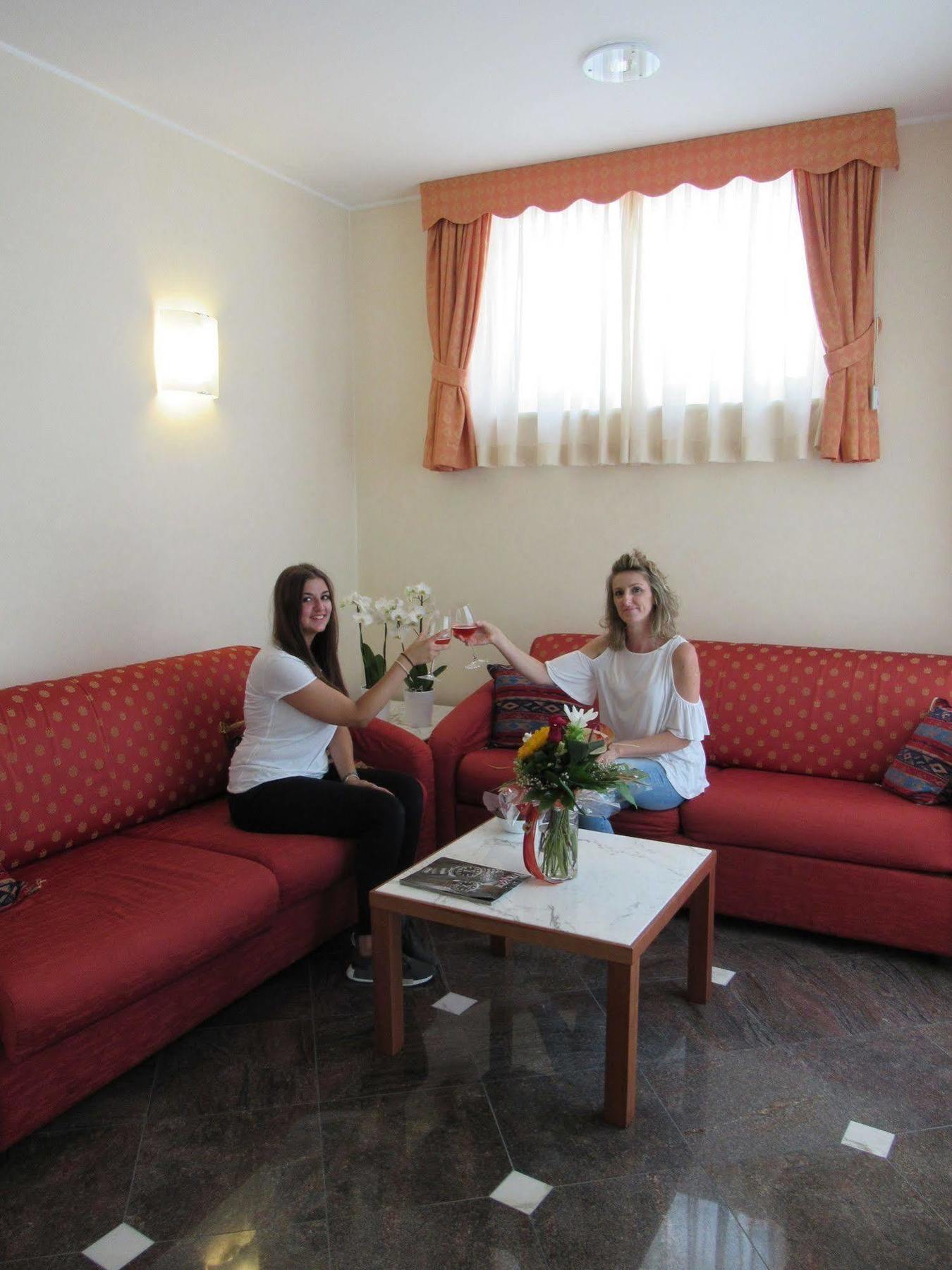 Hotel Stella Maris Градо Экстерьер фото
